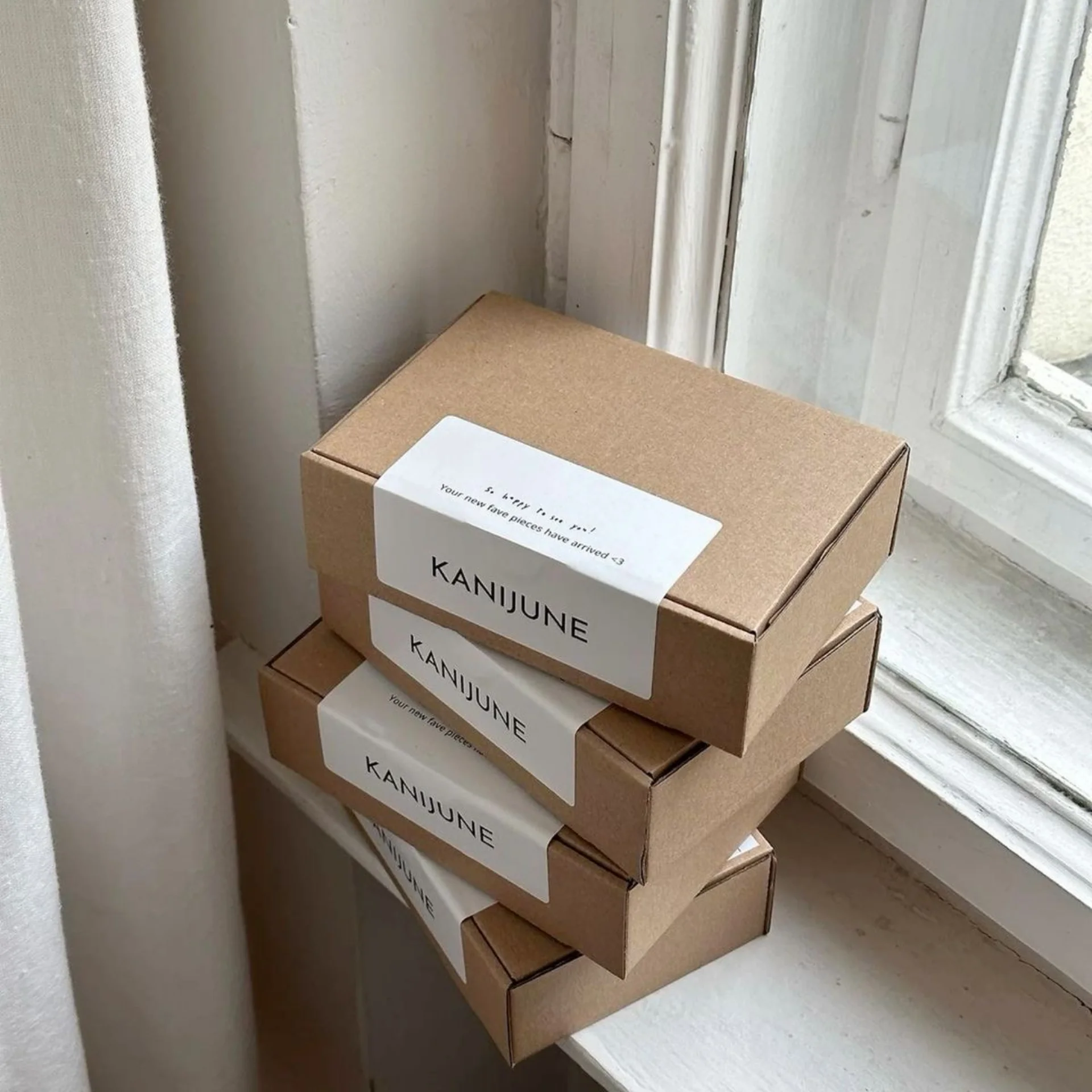 Коробки оптом для крупных компаний и сетевых брендов